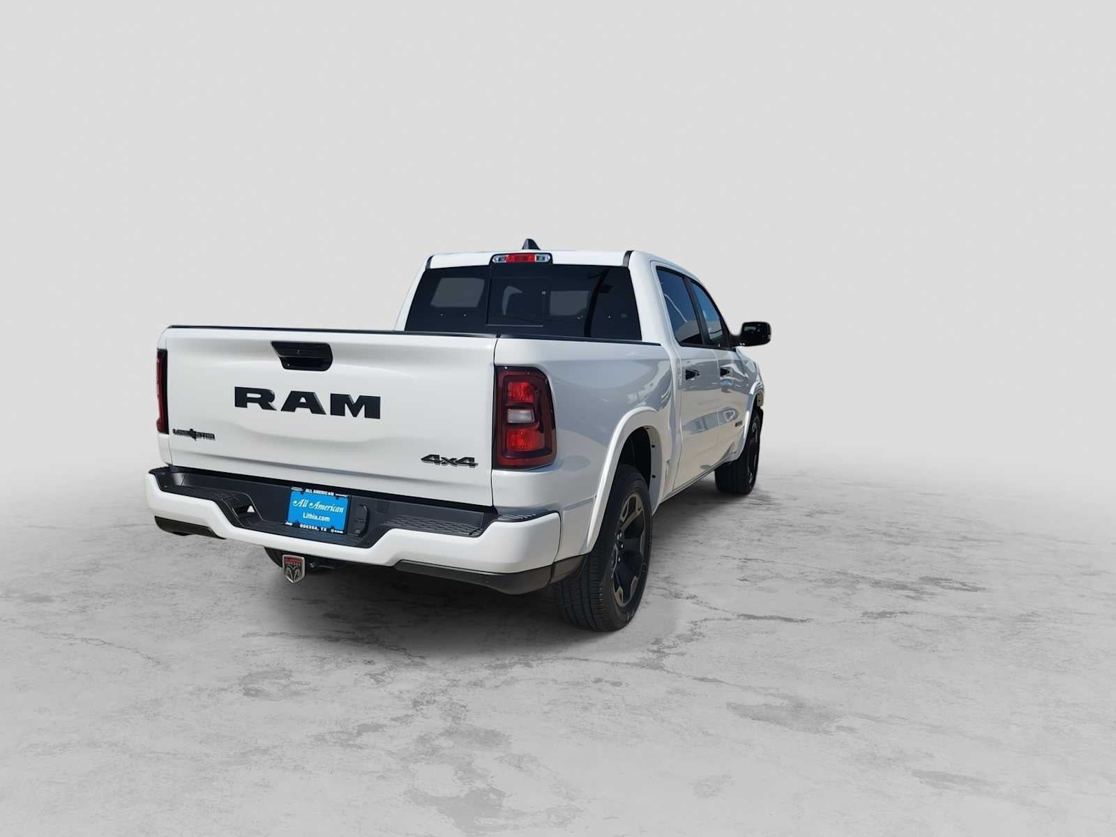 2026 RAM Ram 1500 RAM 1500 LONE STAR CREW CAB 4X4 5'7' BOX