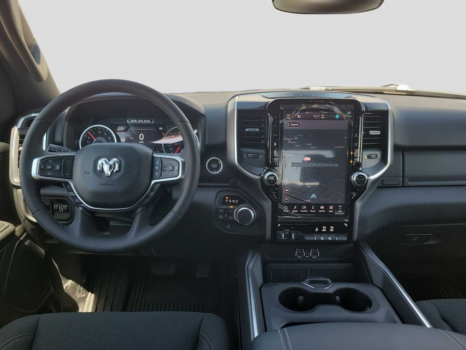 2026 RAM 1500 RAM 1500 LONE STAR CREW CAB 4X4 5'7' BOX