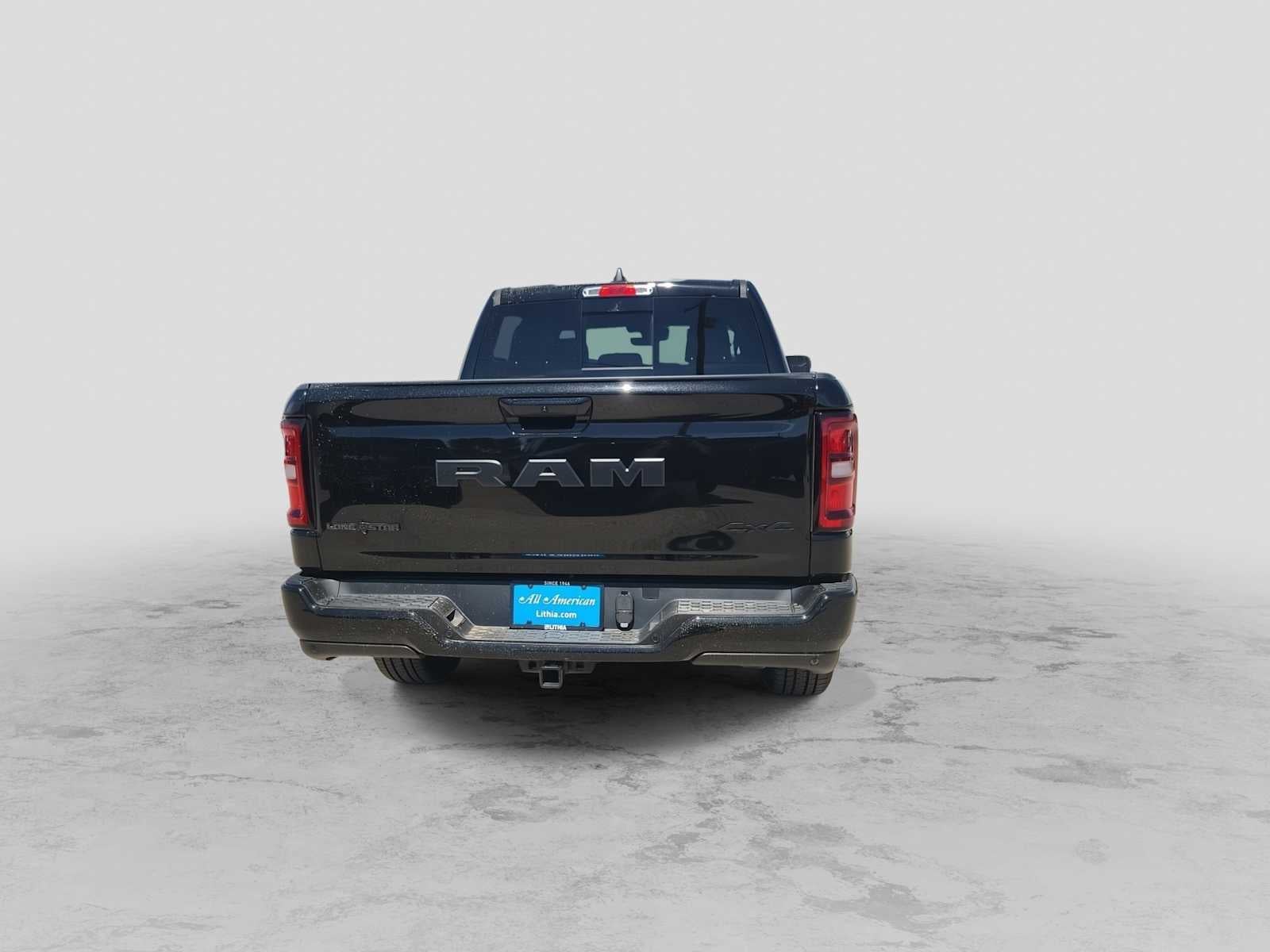 2026 RAM 1500 RAM 1500 LONE STAR CREW CAB 4X4 5'7' BOX