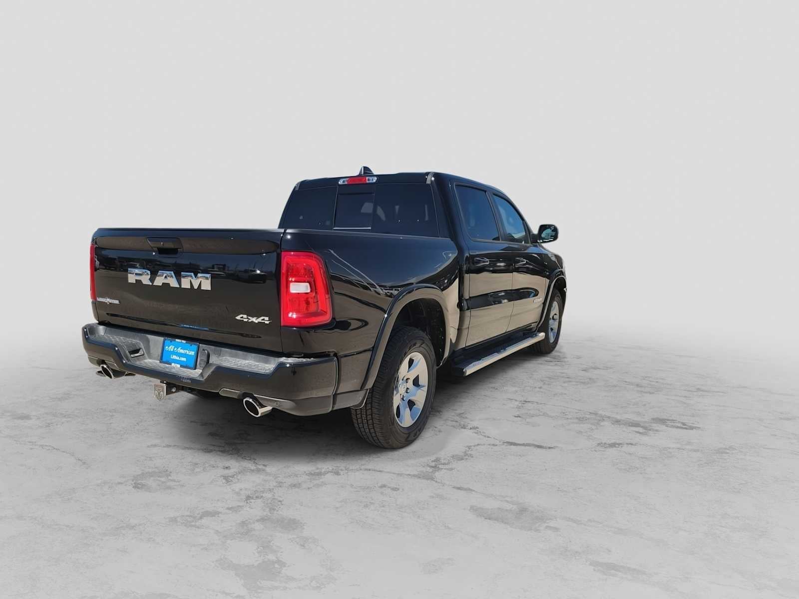 2026 RAM Ram 1500 RAM 1500 LONE STAR CREW CAB 4X4 5'7' BOX