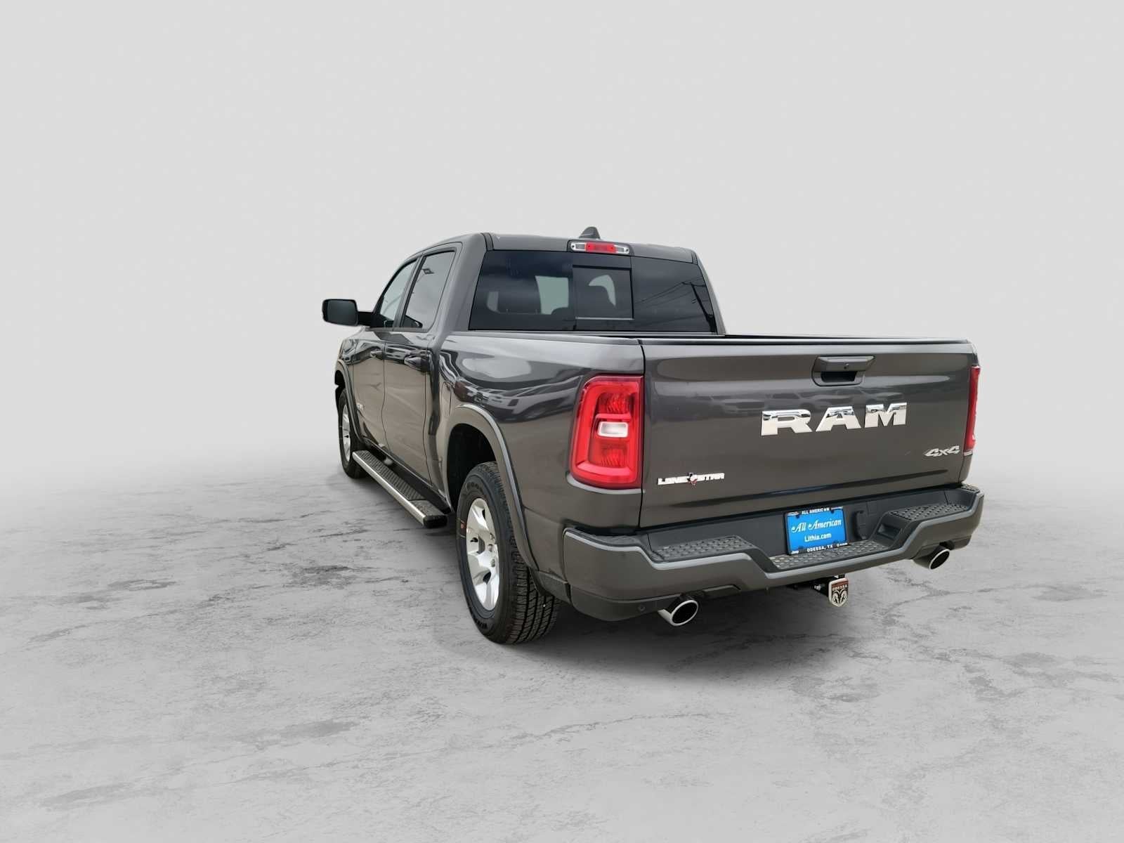 2026 RAM Ram 1500 RAM 1500 LONE STAR CREW CAB 4X4 5'7' BOX