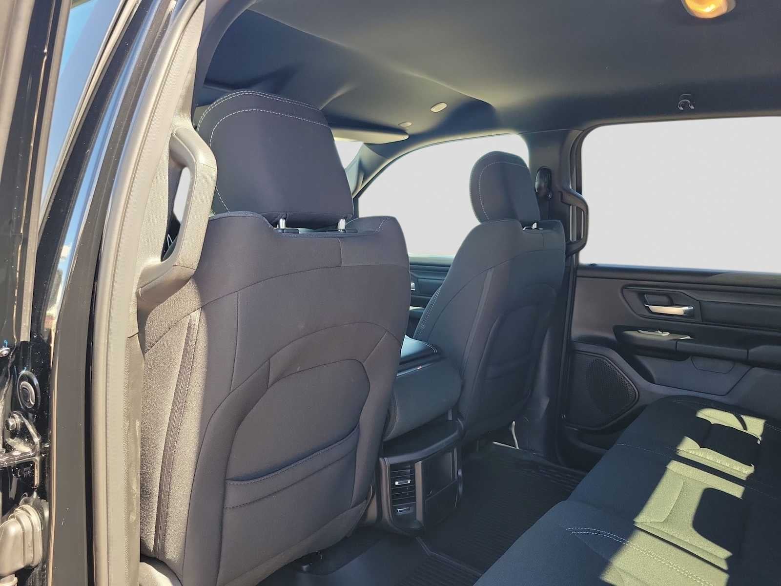 2026 RAM Ram 1500 RAM 1500 WARLOCK CREW CAB 4X4 5'7' BOX