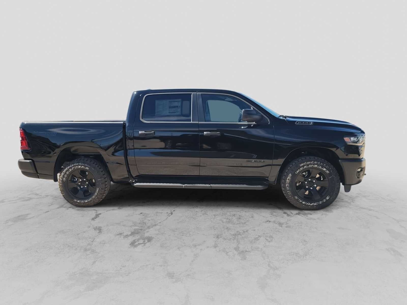 2026 RAM Ram 1500 RAM 1500 WARLOCK CREW CAB 4X4 5'7' BOX