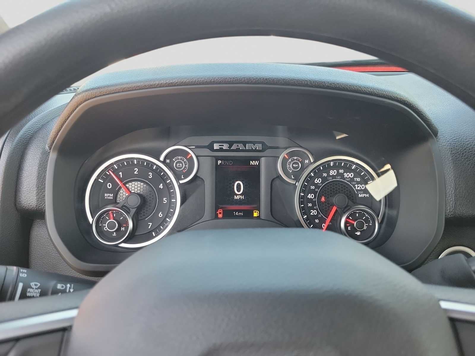 2026 RAM 2500 RAM 2500 TRADESMAN CREW CAB 4X4 6'4' BOX