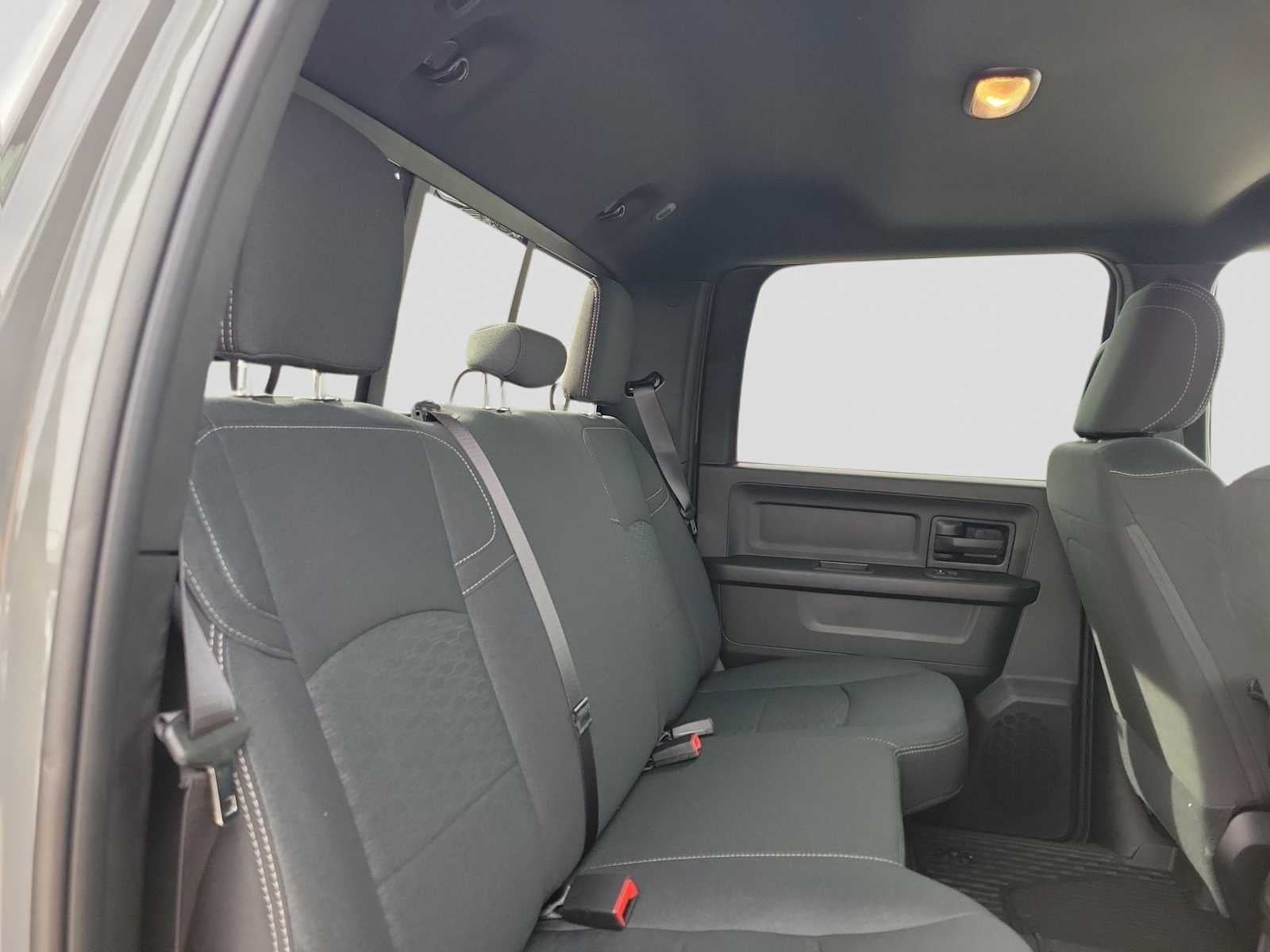 2026 RAM 2500 RAM 2500 WARLOCK CREW CAB 4X4 6'4' BOX