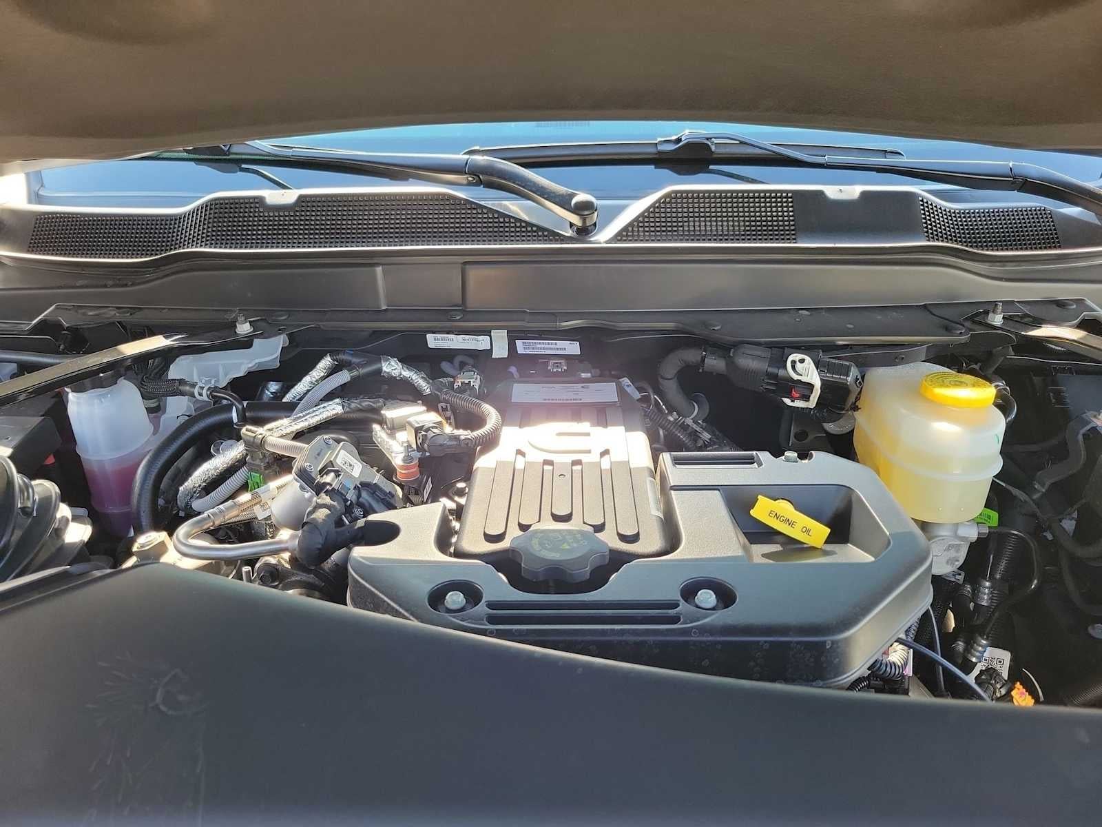 2026 RAM 2500 RAM 2500 WARLOCK CREW CAB 4X4 6'4' BOX