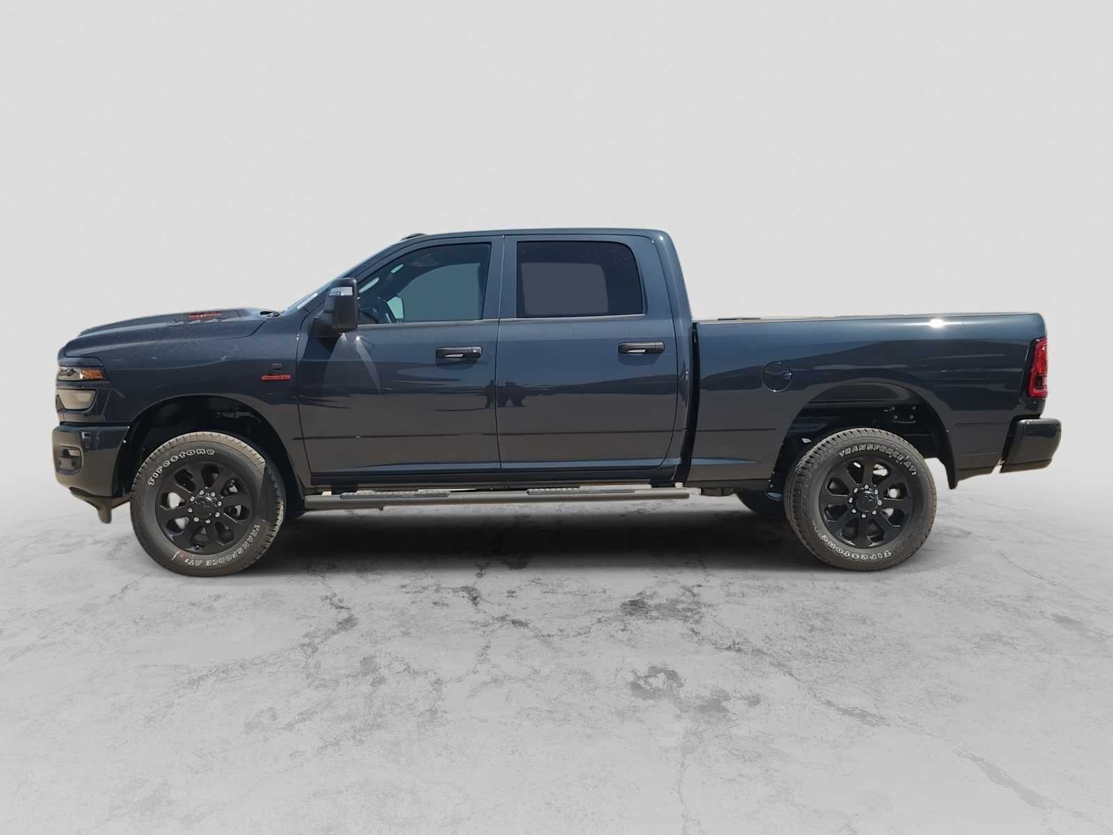 2026 RAM 2500 RAM 2500 BLACK EXPRESS CREW CAB 4X4 6'4' BOX