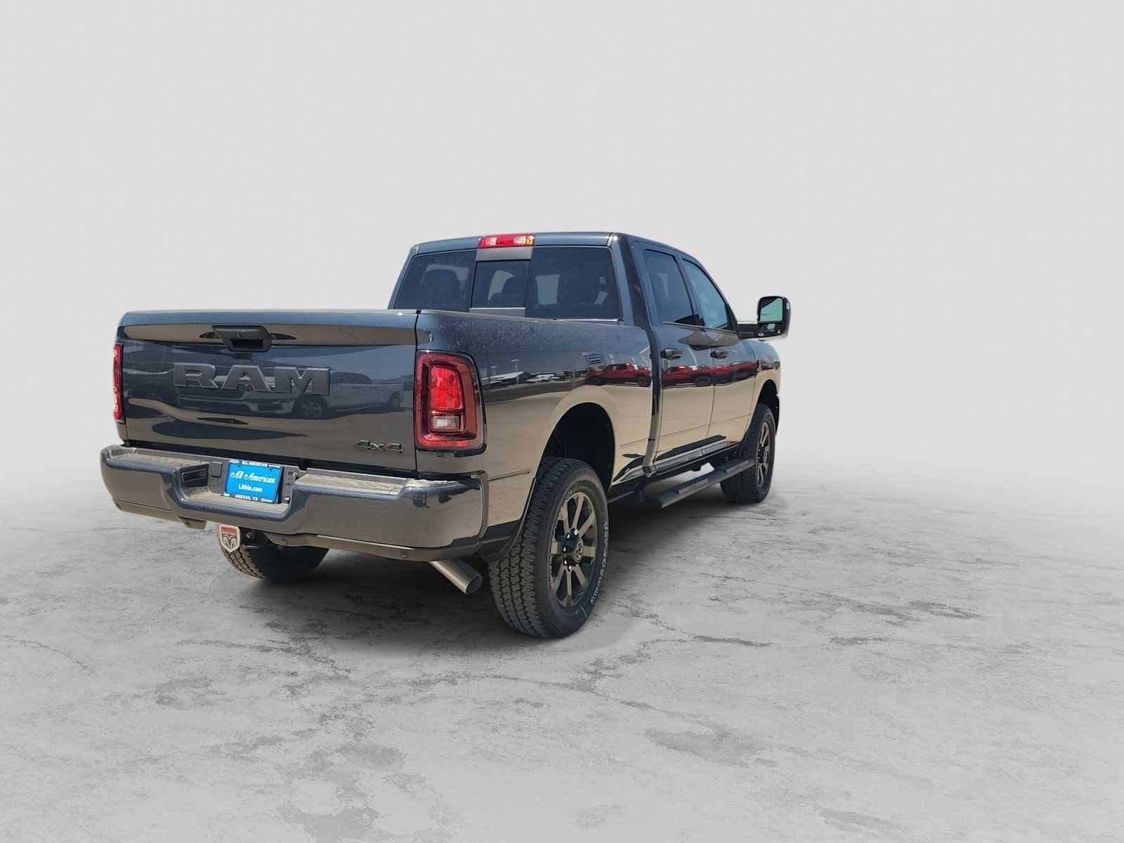 2026 RAM 2500 RAM 2500 BLACK EXPRESS CREW CAB 4X4 6'4' BOX
