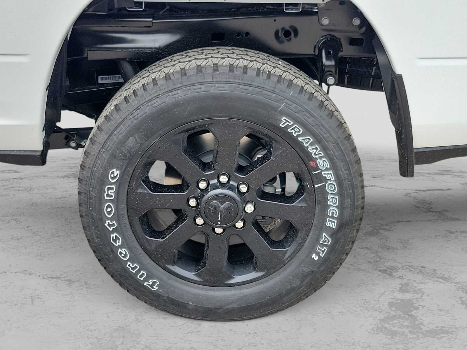 2026 RAM Ram 2500 RAM 2500 BLACK EXPRESS CREW CAB 4X4 6'4' BOX