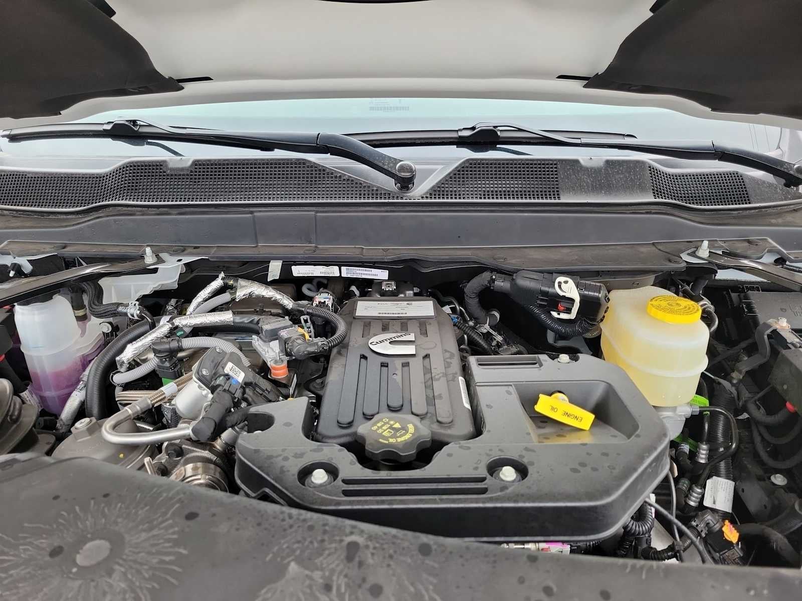 2026 RAM Ram 2500 RAM 2500 BLACK EXPRESS CREW CAB 4X4 6'4' BOX