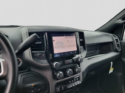 2026 RAM Ram 2500 RAM 2500 BLACK EXPRESS CREW CAB 4X4 6'4' BOX