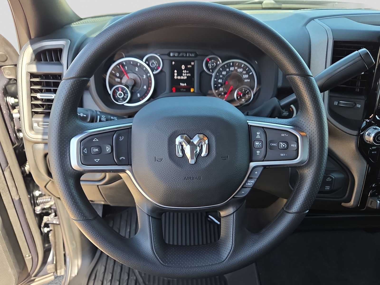2026 RAM 2500 RAM 2500 WARLOCK CREW CAB 4X4 6'4' BOX