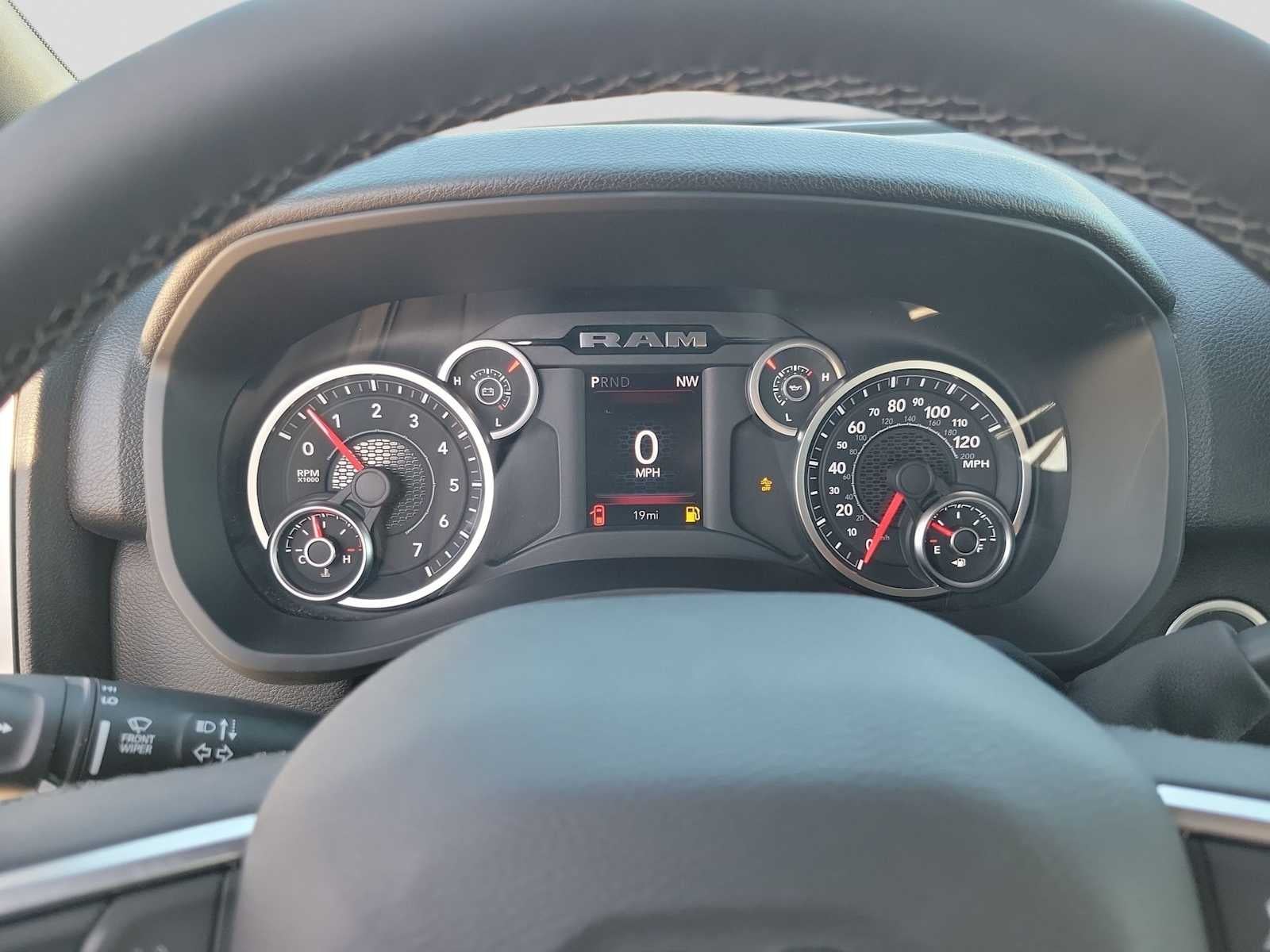 2026 RAM 2500 RAM 2500 LONE STAR CREW CAB 4X4 6'4' BOX