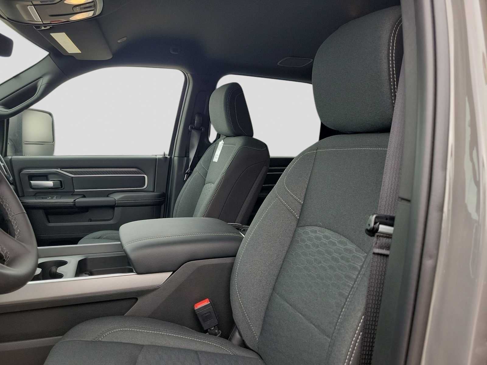 2026 RAM Ram 2500 RAM 2500 LONE STAR CREW CAB 4X4 6'4' BOX