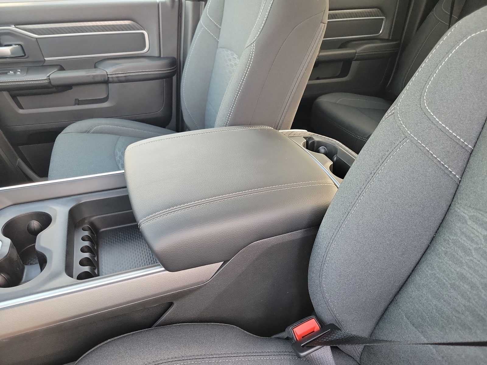 2026 RAM 2500 RAM 2500 LONE STAR CREW CAB 4X4 6'4' BOX