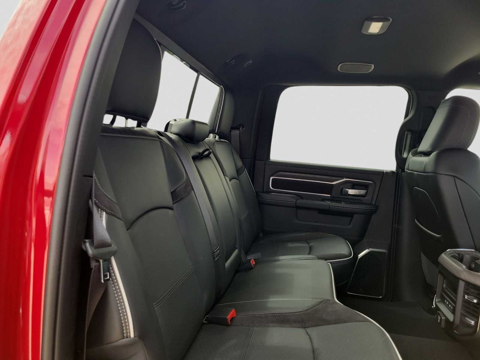 2026 RAM 2500 RAM 2500 LARAMIE CREW CAB 4X4 6'4' BOX