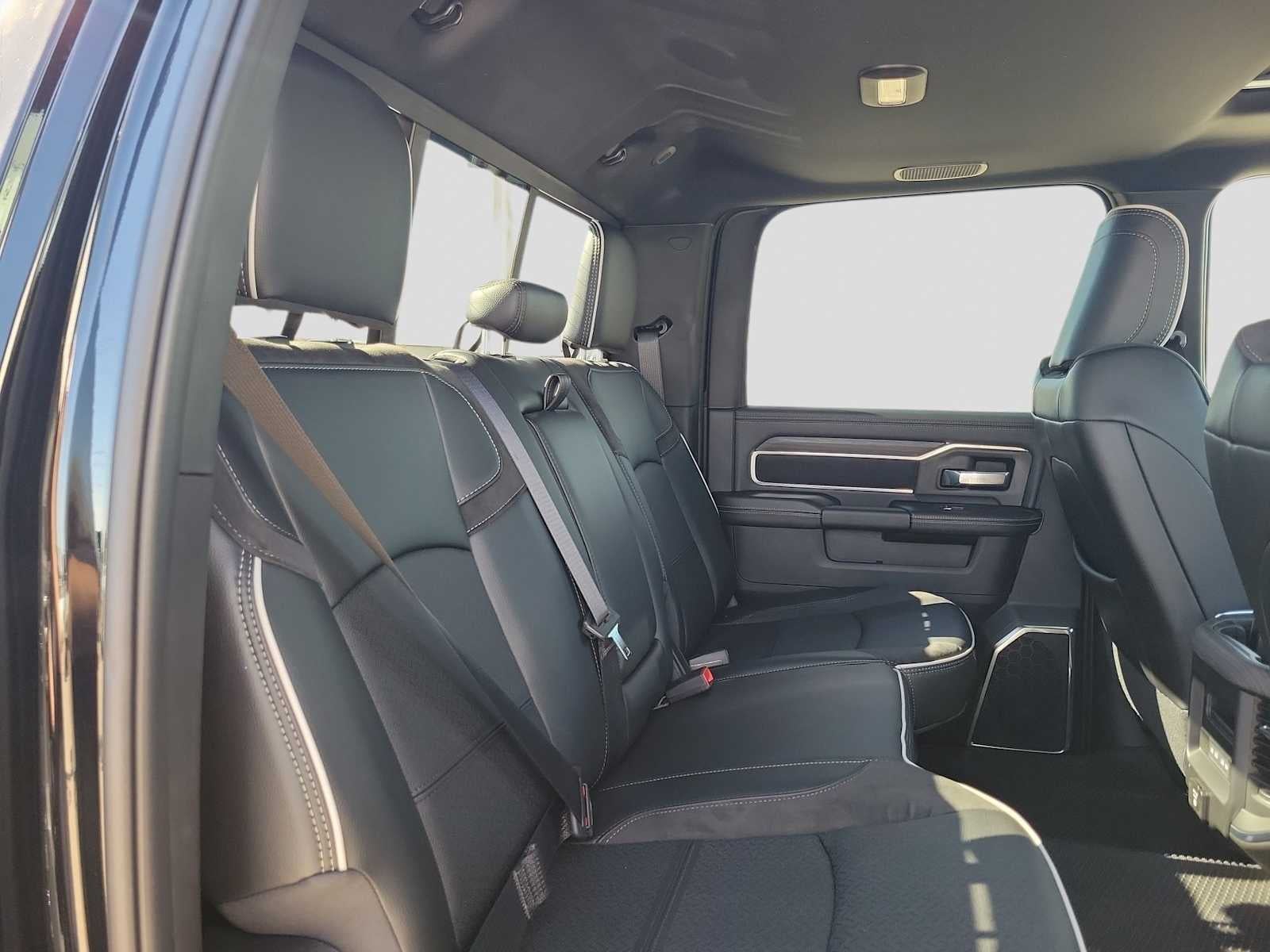 2026 RAM 2500 RAM 2500 LARAMIE CREW CAB 4X4 6'4' BOX