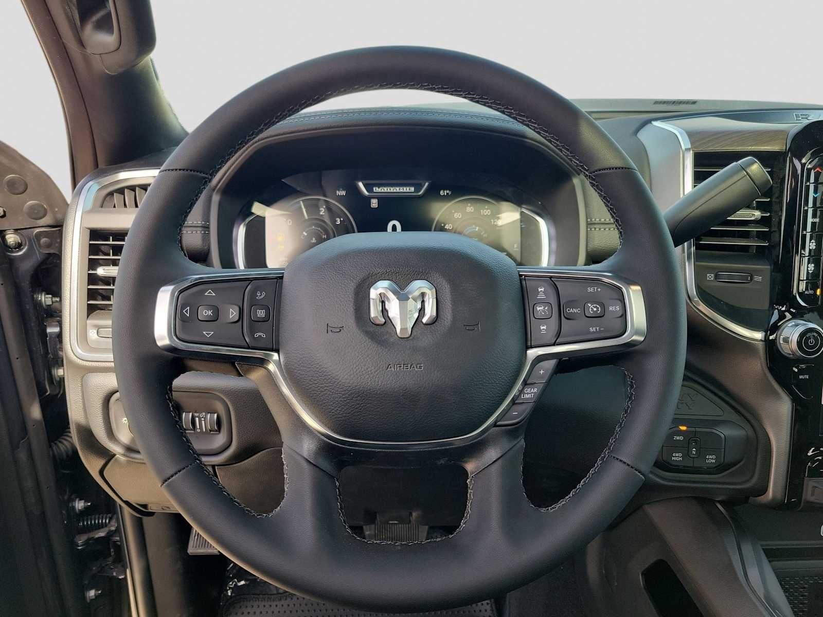 2026 RAM 2500 RAM 2500 LARAMIE CREW CAB 4X4 6'4' BOX