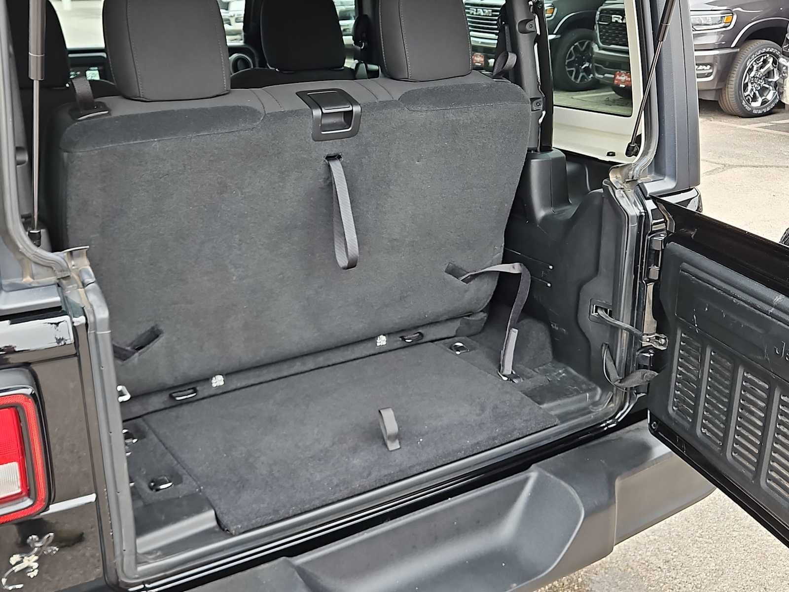 2021 Jeep Wrangler Sport 4X4