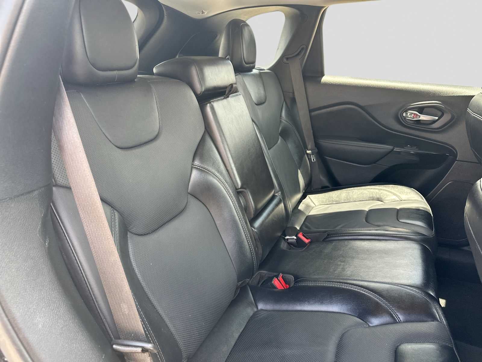 2023 Jeep Cherokee Altitude Lux 4x4