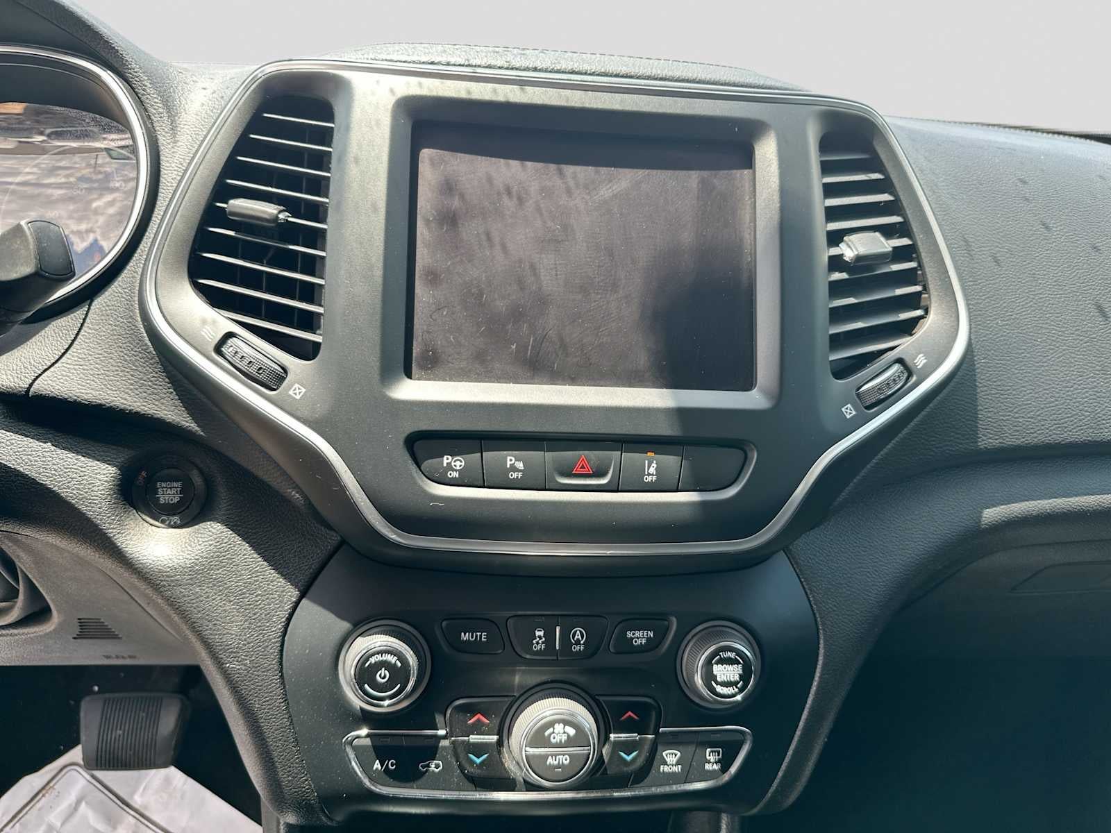 2023 Jeep Cherokee Altitude Lux 4x4