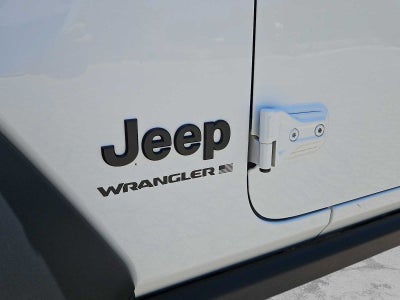 2024 Jeep Wrangler 4-Door Willys 4x4