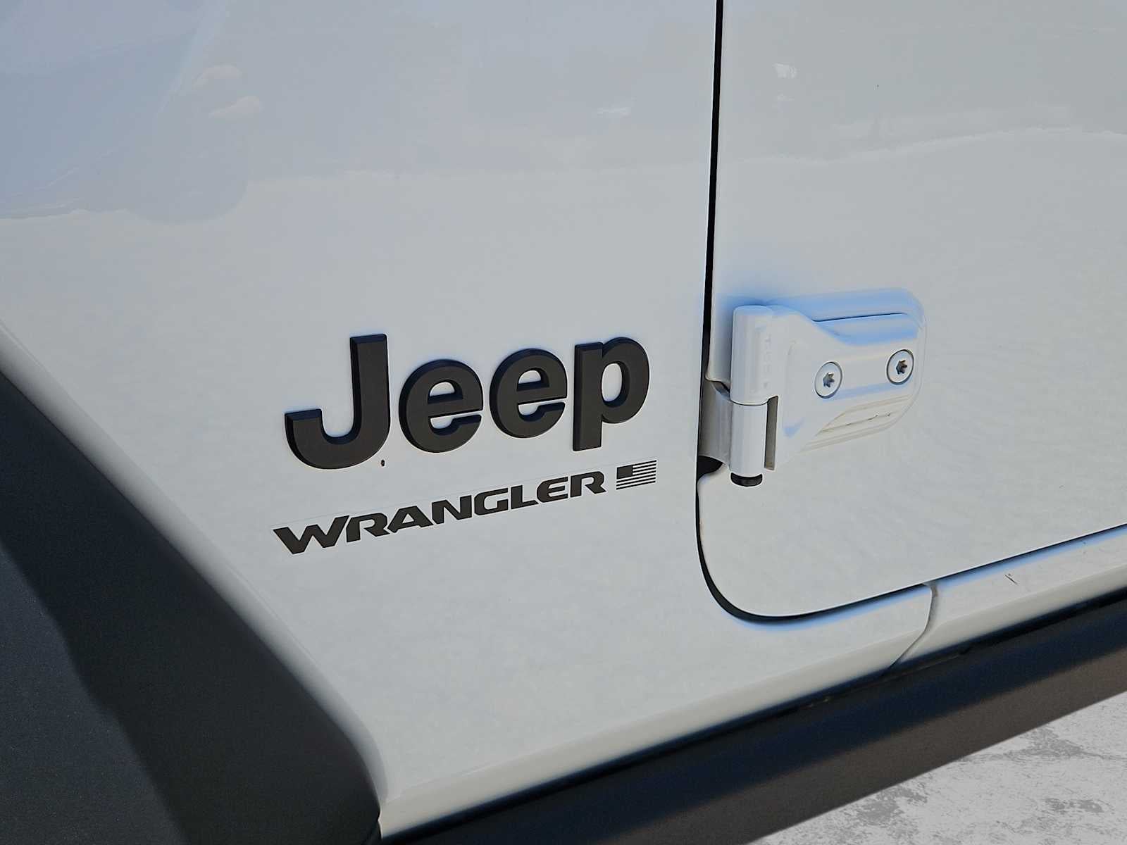 2024 Jeep Wrangler 4-Door Willys 4x4