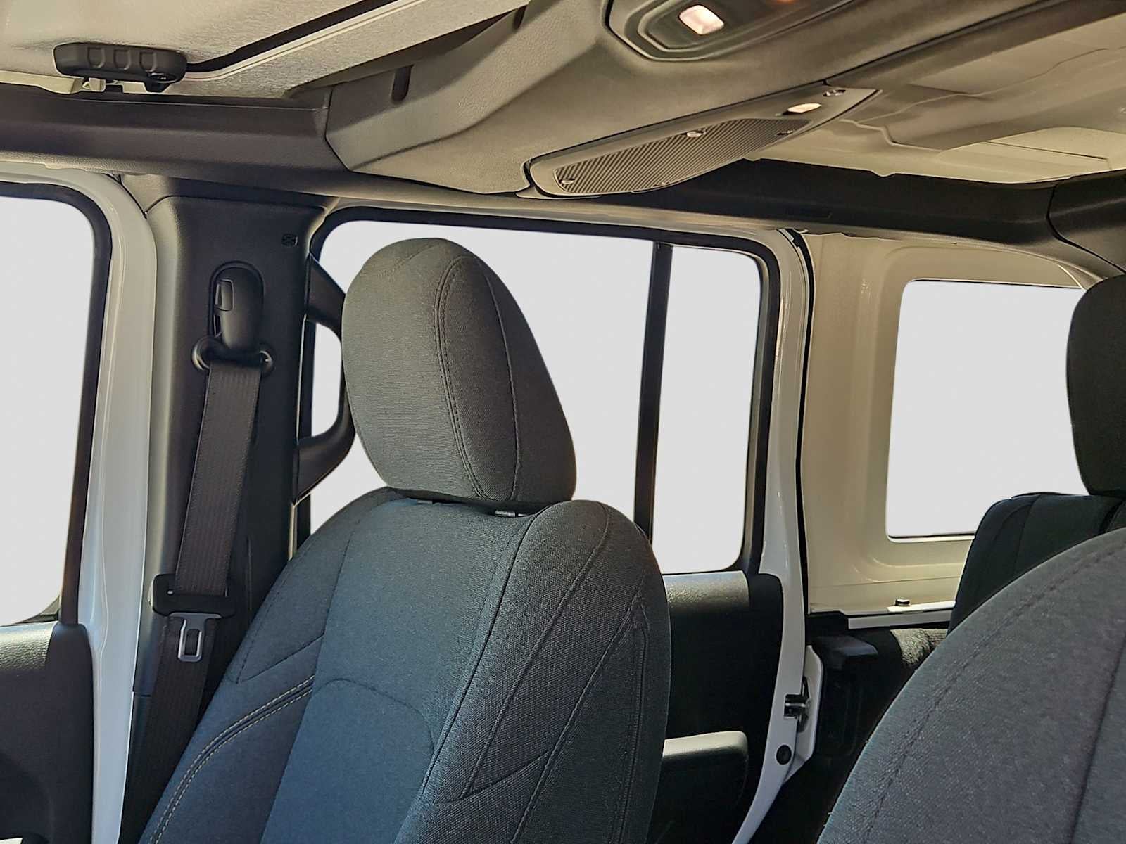 2024 Jeep Wrangler 4-Door Willys 4x4