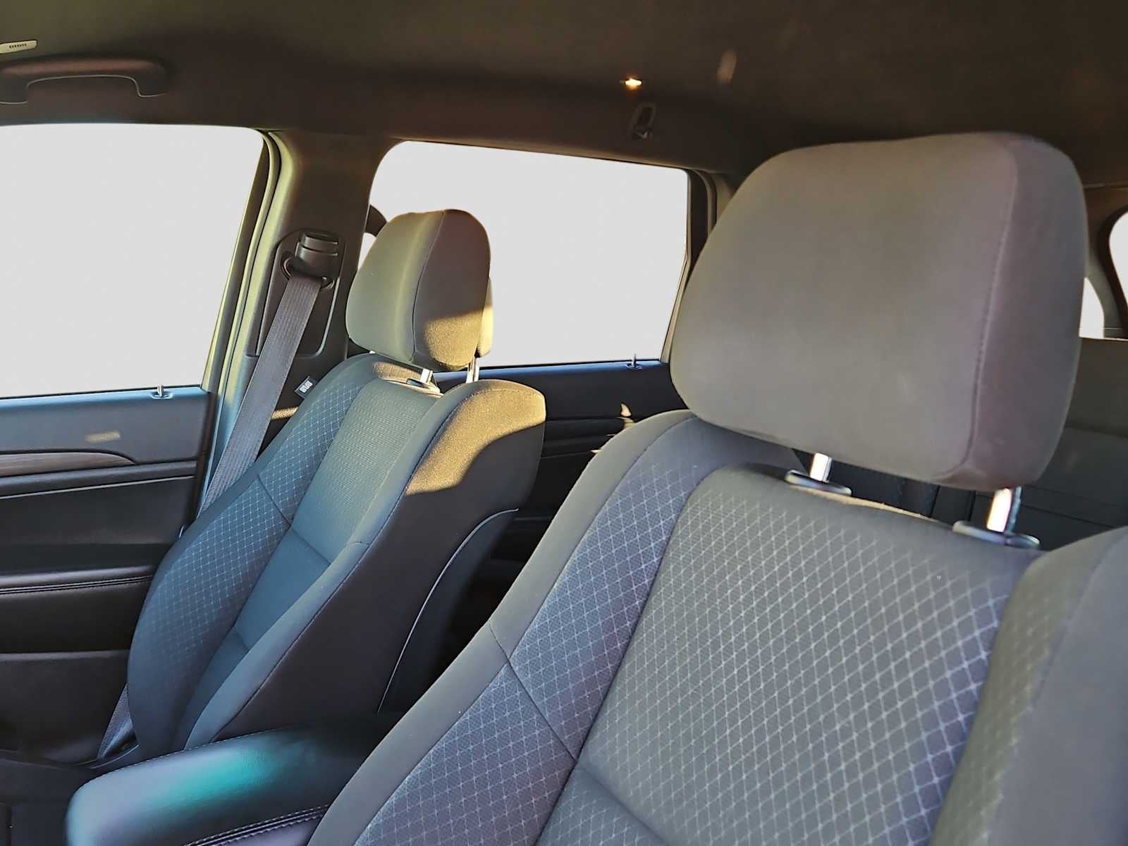 2021 Jeep Grand Cherokee Laredo E 4x2