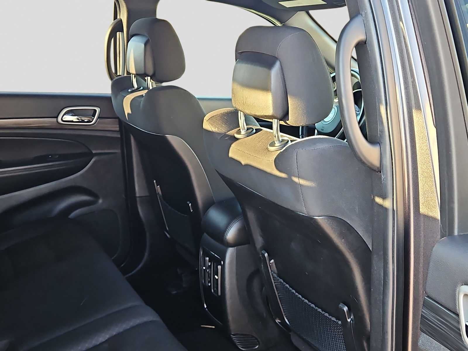 2021 Jeep Grand Cherokee Laredo E 4x2