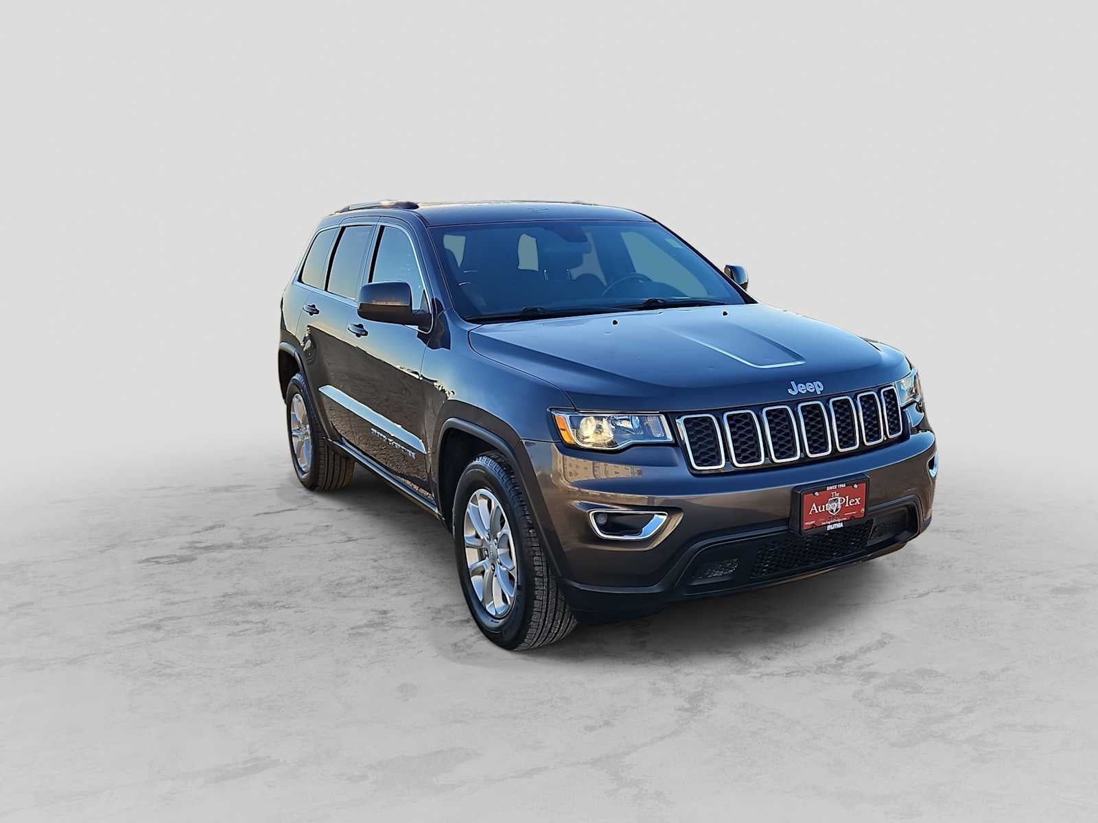 2021 Jeep Grand Cherokee Laredo E 4x2
