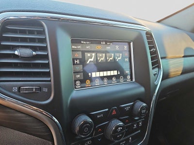 2021 Jeep Grand Cherokee Laredo E 4x2