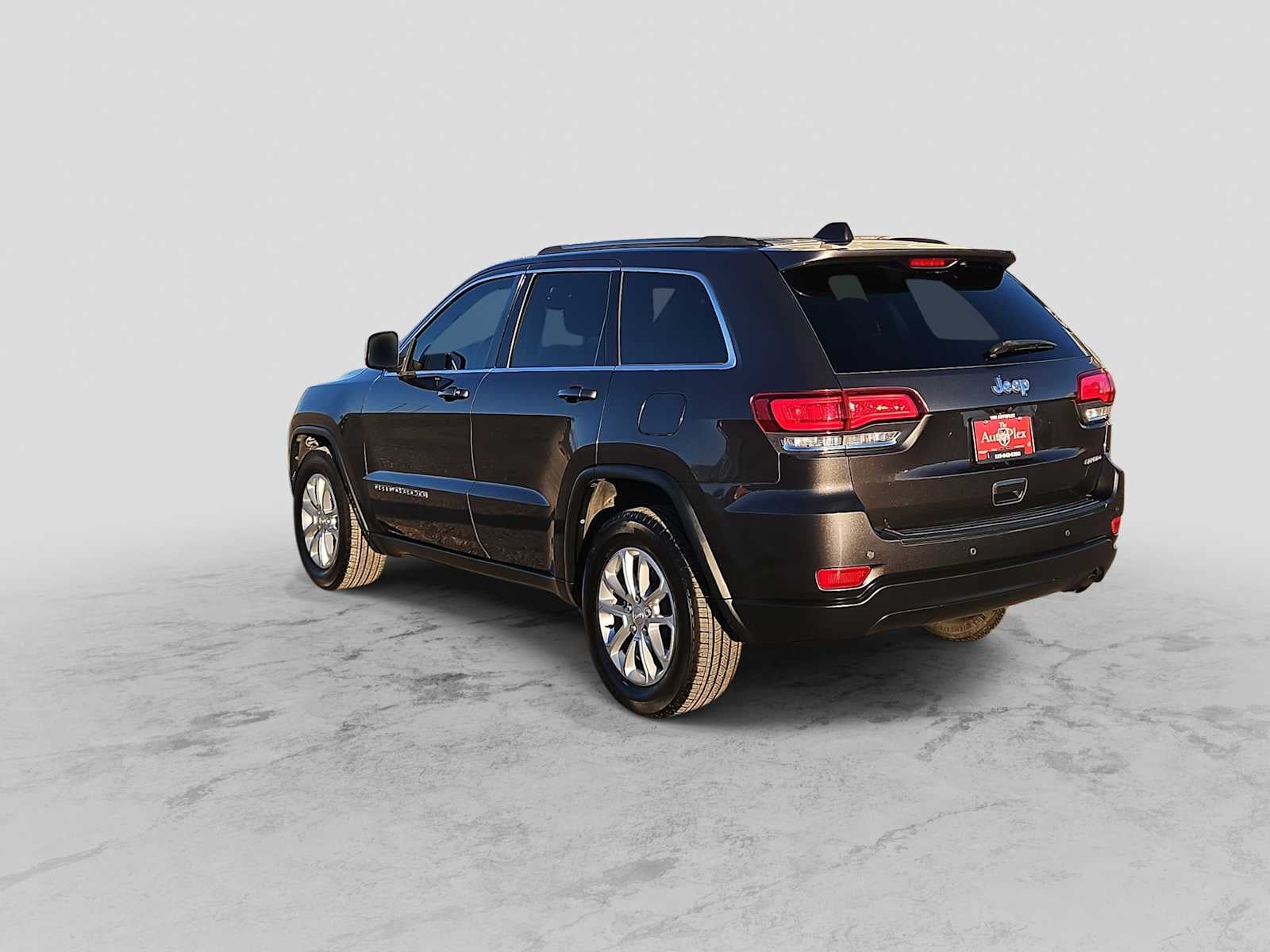 2021 Jeep Grand Cherokee Laredo E 4x2