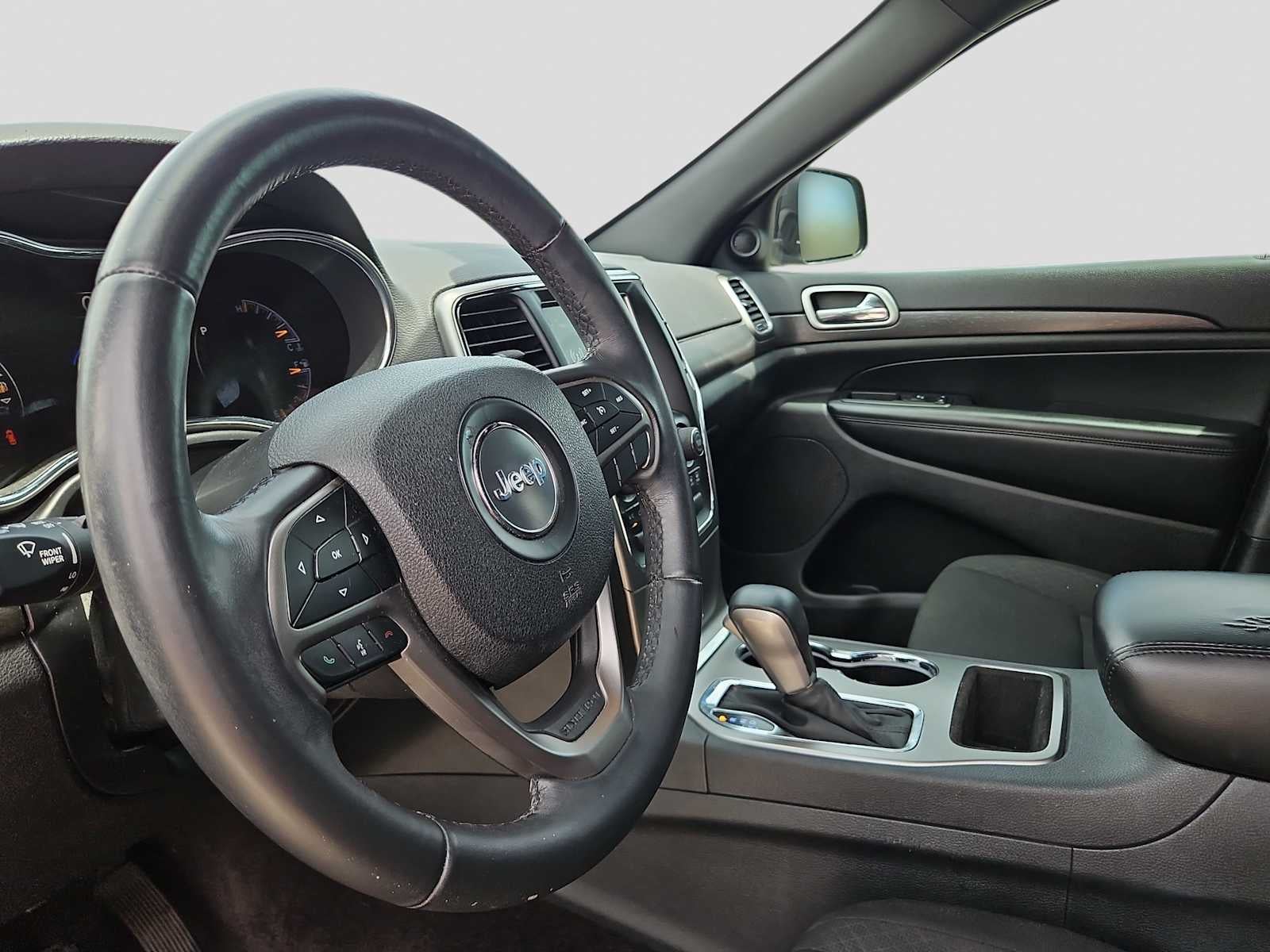 2018 Jeep Grand Cherokee Laredo E 4x2