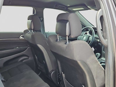 2018 Jeep Grand Cherokee Laredo E 4x2