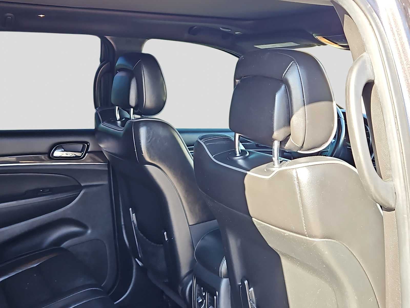 2019 Jeep Grand Cherokee Overland 4x4