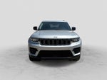 2024 Jeep Grand Cherokee Laredo 4x2
