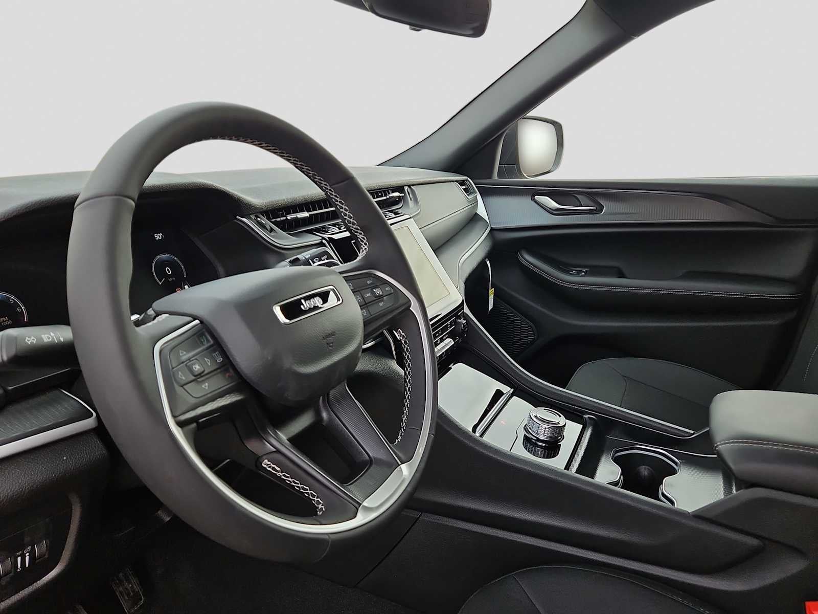 2026 Jeep Grand Cherokee GRAND CHEROKEE LAREDO X 4X2