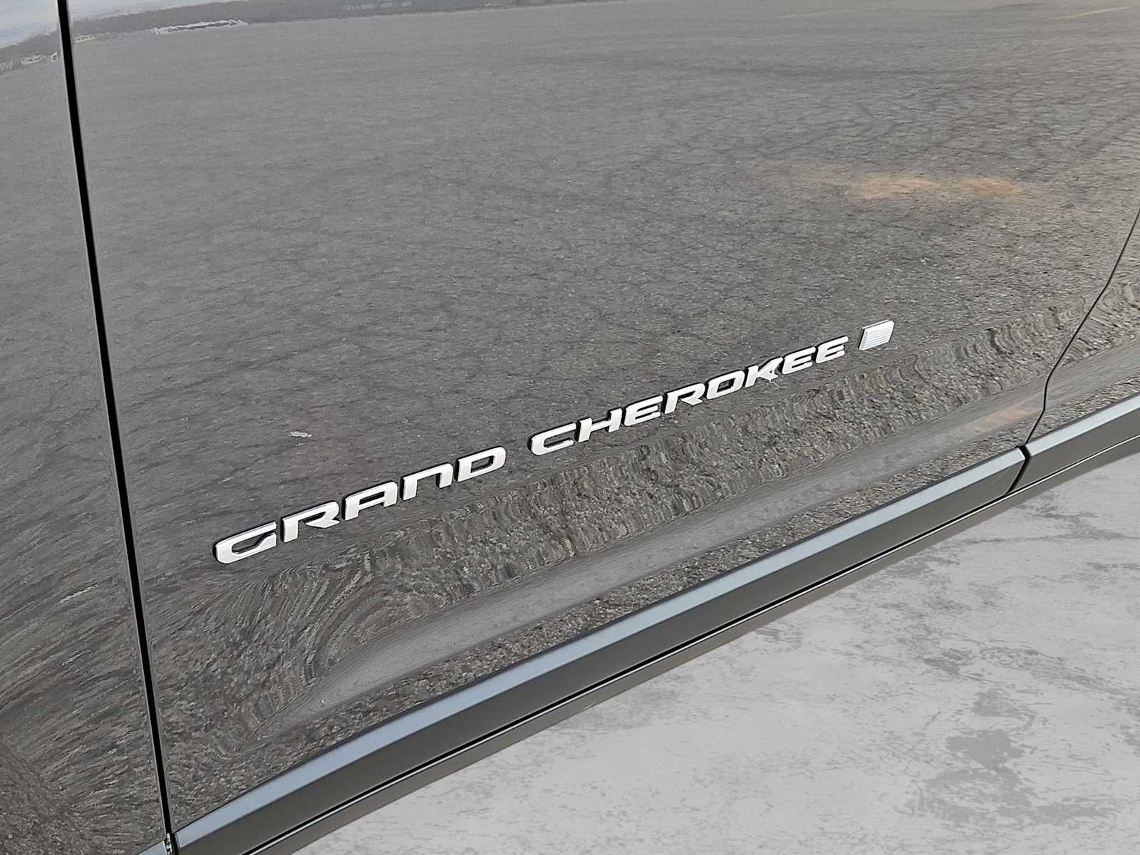 2026 Jeep Grand Cherokee GRAND CHEROKEE LAREDO X 4X2