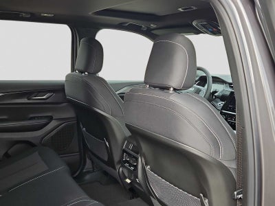 2026 Jeep Grand Cherokee GRAND CHEROKEE LAREDO X 4X2