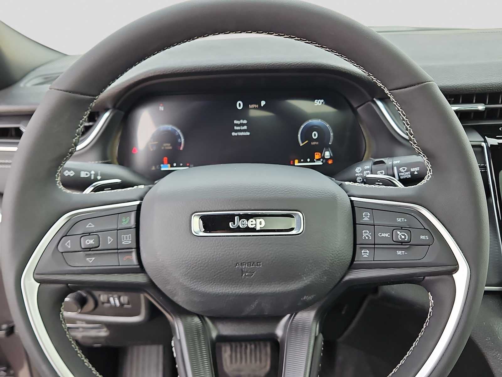 2026 Jeep Grand Cherokee GRAND CHEROKEE LAREDO X 4X2