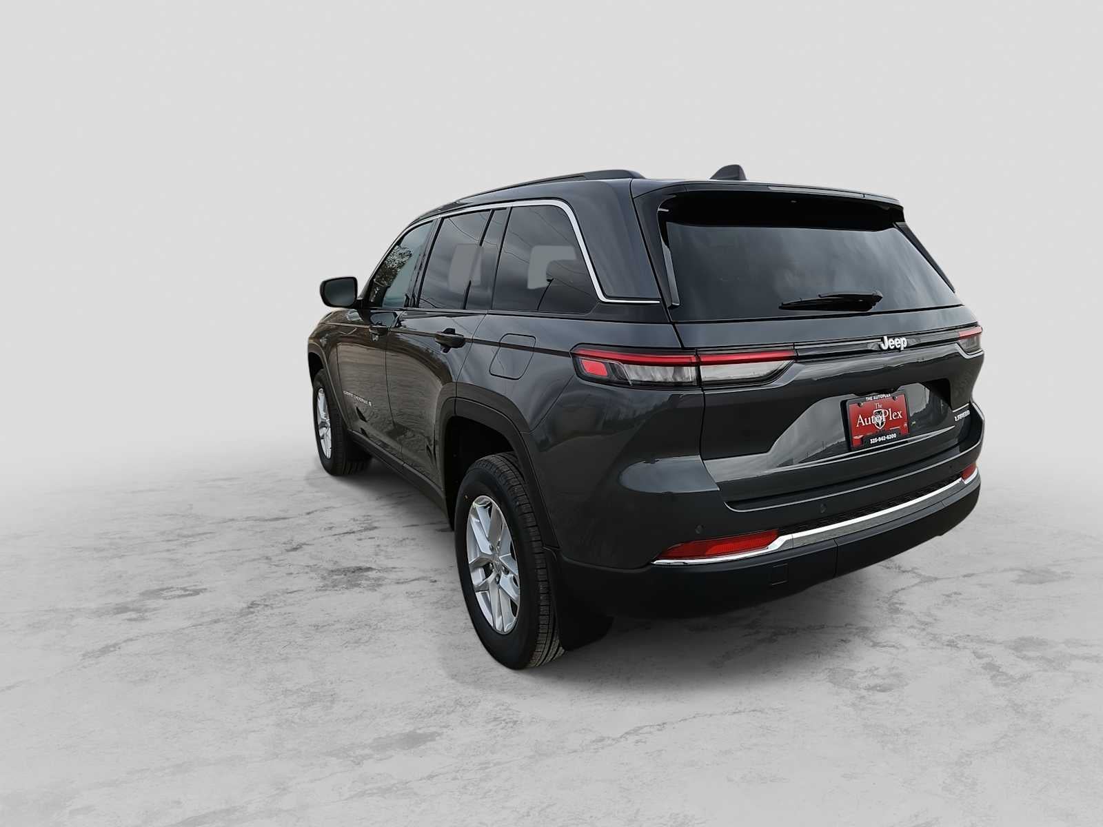 2026 Jeep Grand Cherokee GRAND CHEROKEE LAREDO X 4X2