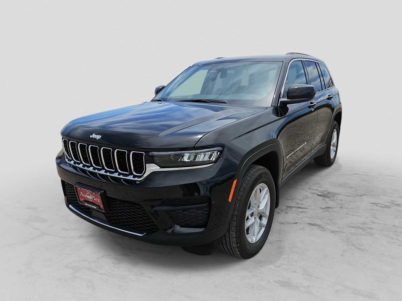 2026 Jeep Grand Cherokee GRAND CHEROKEE LAREDO X 4X2