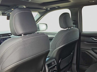 2026 Jeep Grand Cherokee GRAND CHEROKEE LAREDO X 4X2
