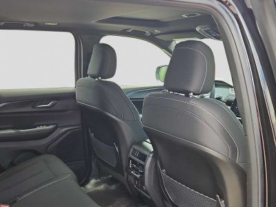 2026 Jeep Grand Cherokee GRAND CHEROKEE LAREDO X 4X2