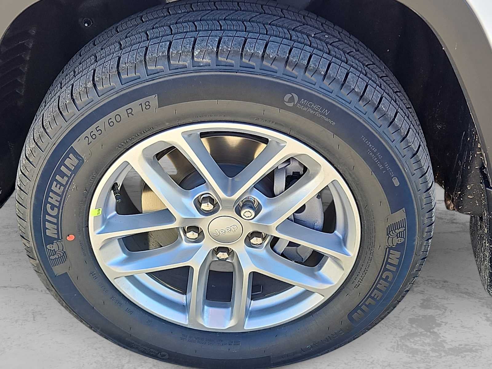 2026 Jeep Grand Cherokee GRAND CHEROKEE LAREDO X 4X2