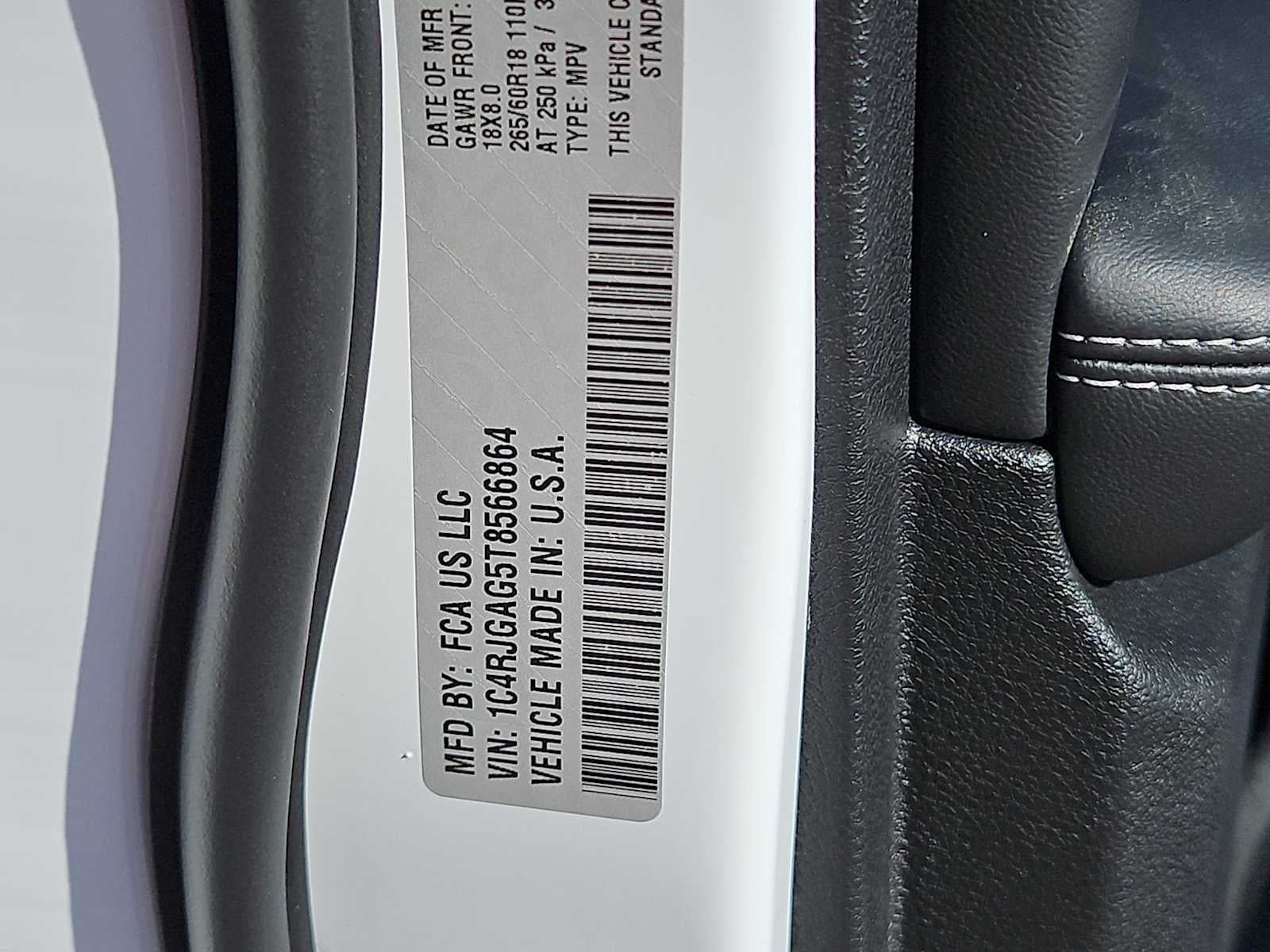 2026 Jeep Grand Cherokee GRAND CHEROKEE LAREDO X 4X2