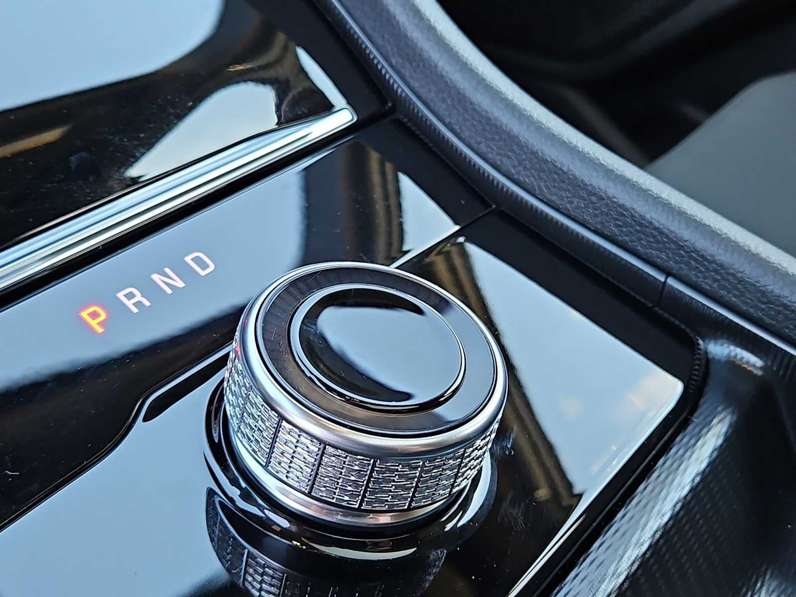 2026 Jeep Grand Cherokee GRAND CHEROKEE LAREDO X 4X2