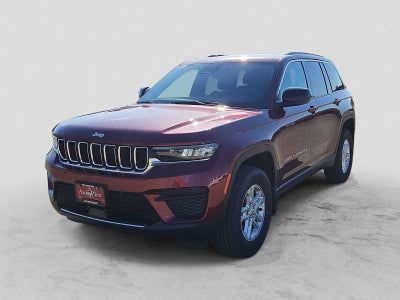 2025 Jeep Grand Cherokee Laredo 4x2