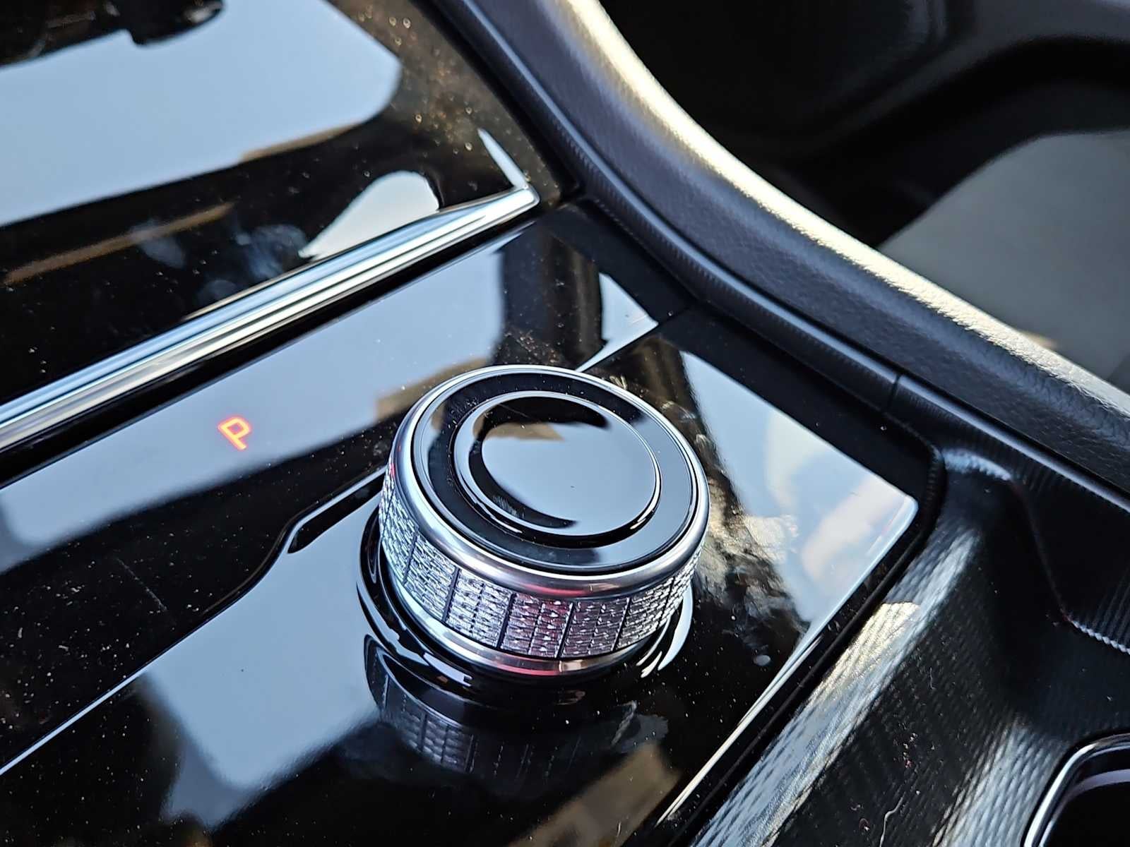 2025 Jeep Grand Cherokee Laredo 4x2